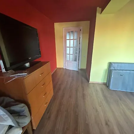 Casuta De Vis * Bükreş